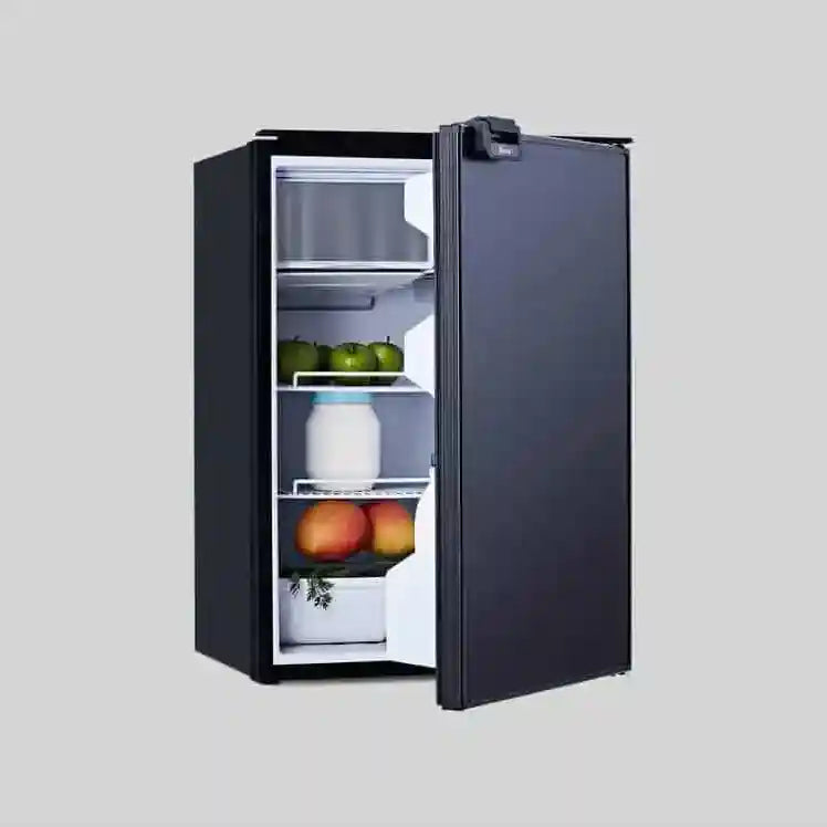 Bushman DC130-X 130L fridge interior