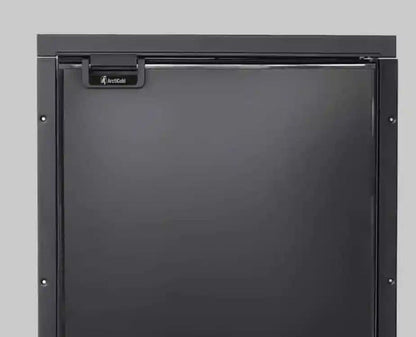 Bushman DC85-X fridge freezer door and shelf detail